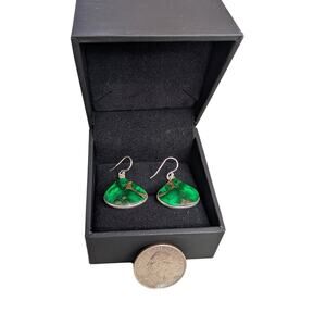 Green Dahlia Stone Fan-Shaped Dangle Earrings – 925 Sterling Silver